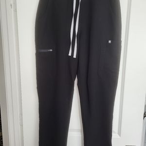 FIGs straight leg cargo scrub pants